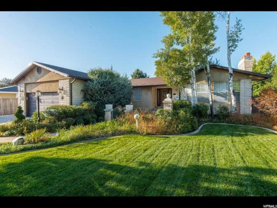 Wasatch Front Home With Pool Close To Everything! 墨累 外观 照片