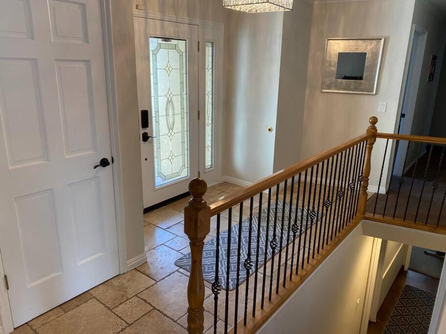 Wasatch Front Home With Pool Close To Everything! 墨累 外观 照片